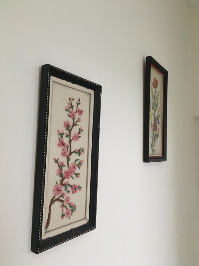 Apartament Oresti Korce Esterno foto